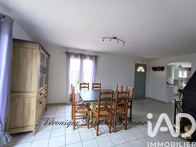 Maison - 145 m² - 6 pièces