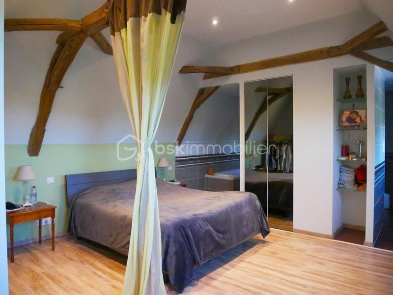 Demeure - 316 m² - 7 pièces