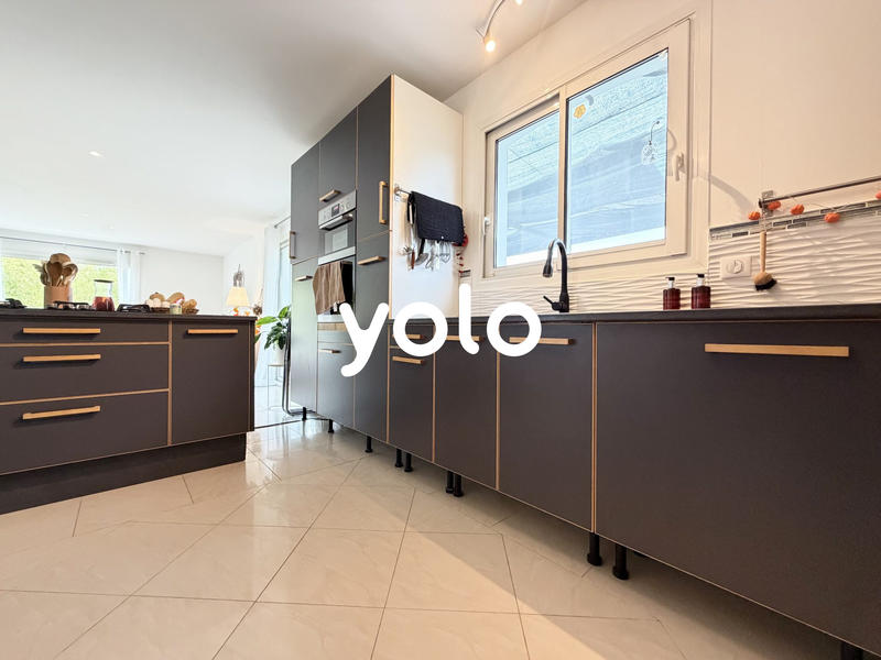 Maison - 131 m² - 4 pièces