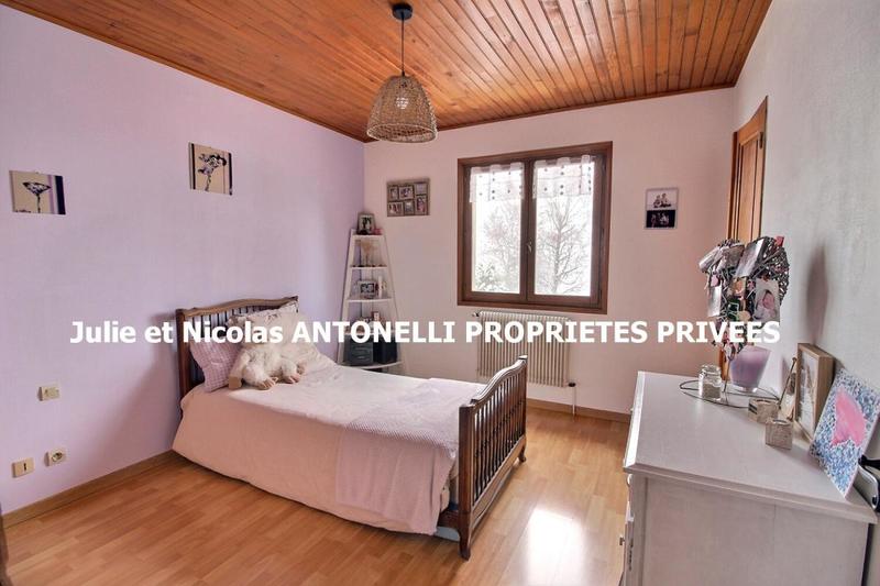 Maison - 92 m² - 5 pièces