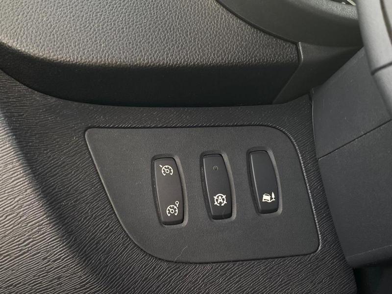 Renault Kangoo Maxi blue dci 115 cv bv6 3 places Gps attelage Bluetooth clim radars 1 ère main 9950 ht