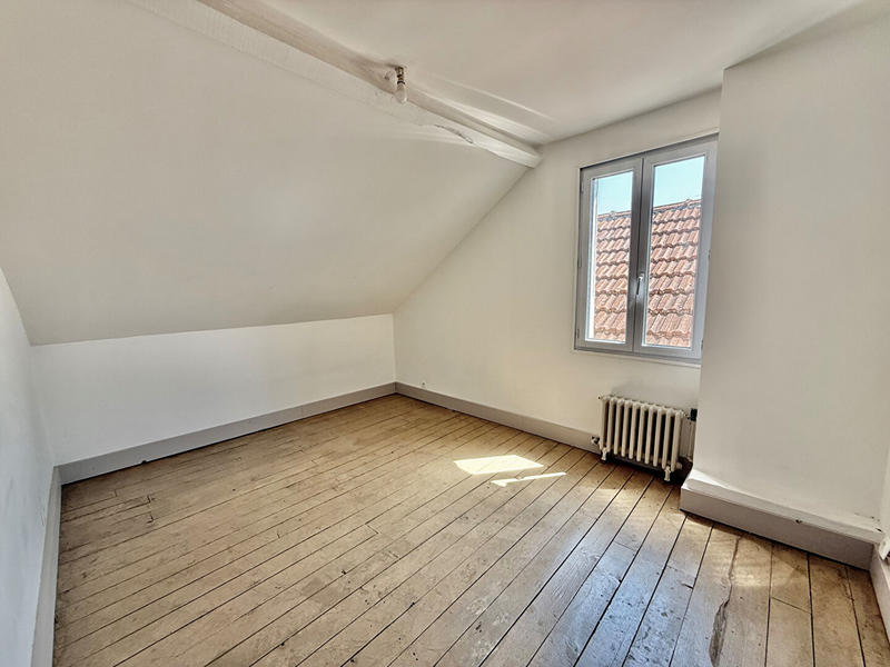 Maison - 91 m² - 6 pièces