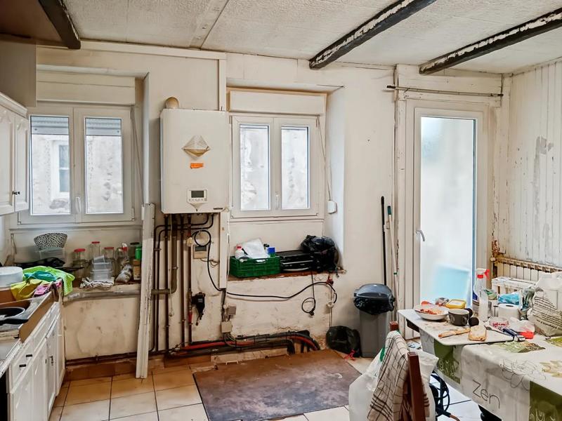 Maison de ville - 240 m² - 7 pièces