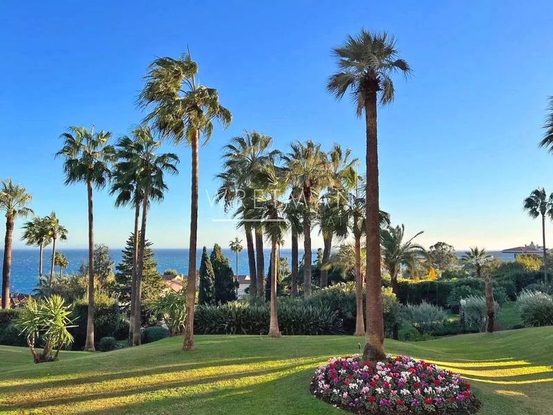 Appartement - 114 m² - 4 pièces