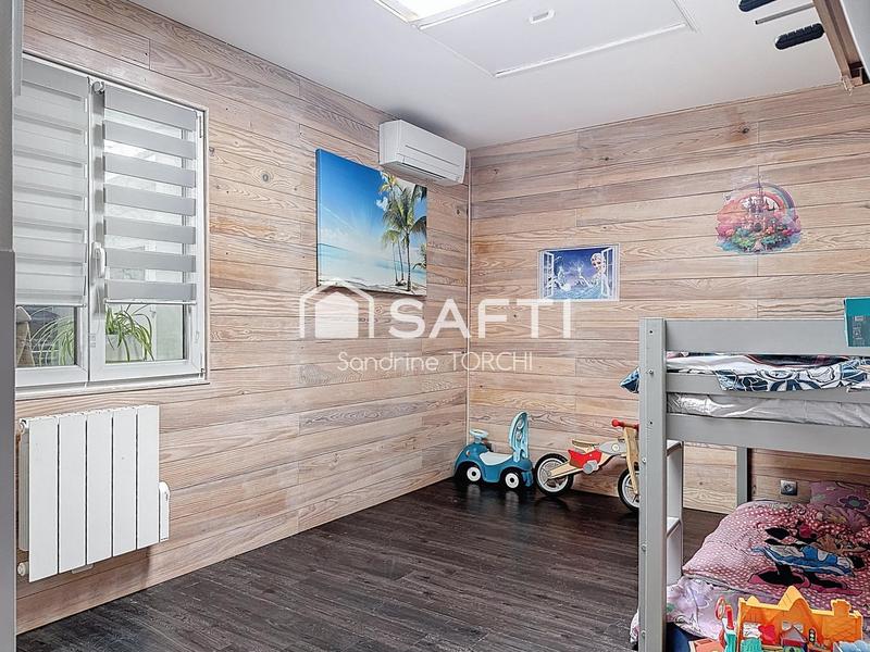 Maison - 151 m² - 6 pièces