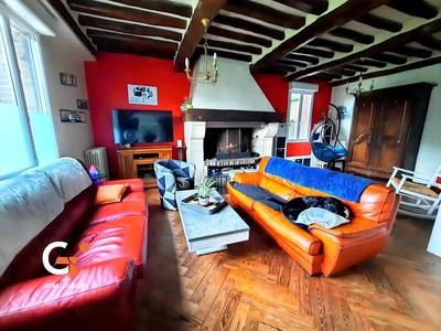 Maison - 136 m² - 6 pièces