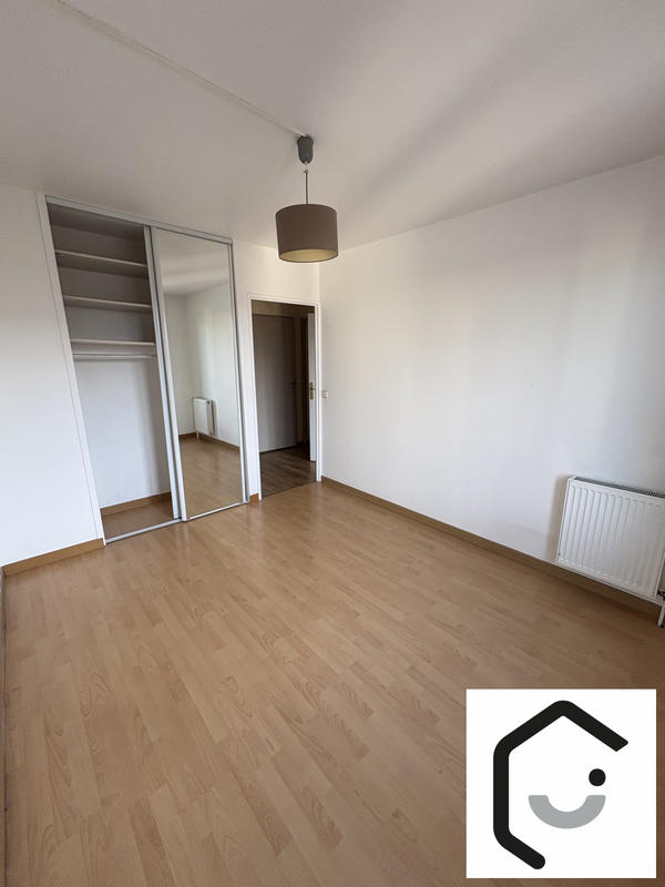 Appartement - 75 m² - 3 pièces