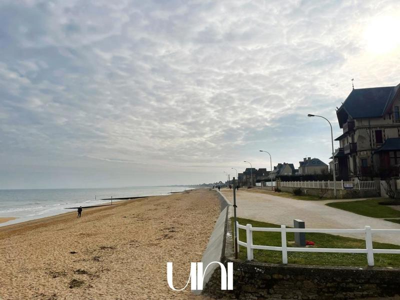 Maison - 200 m² - 8 pièces