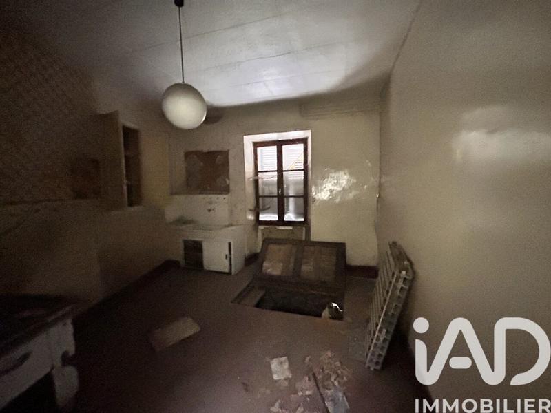 Maison de village - 250 m² - 10 pièces