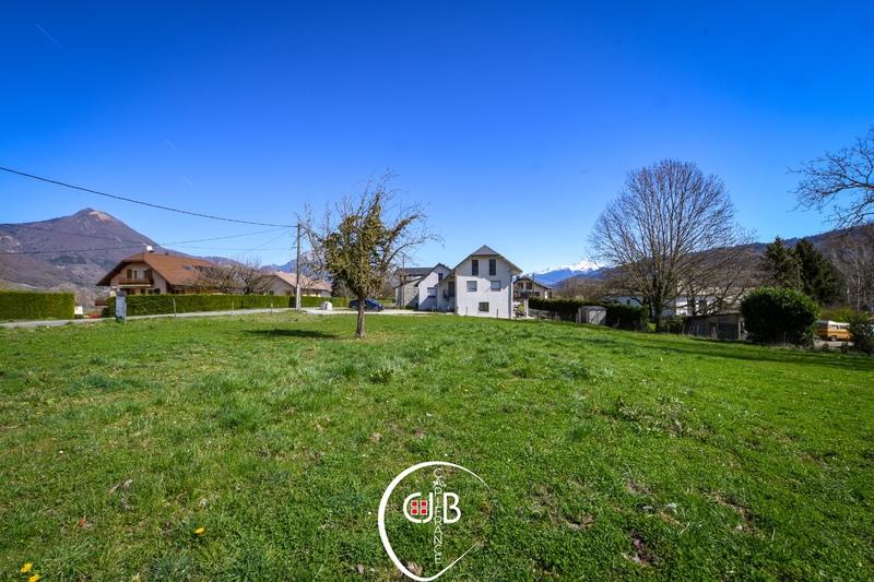 Terrain constructible - 401 m²