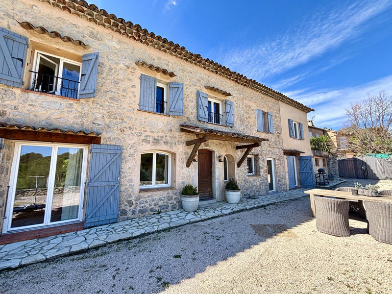 Mas - 140 m² - 5 pièces