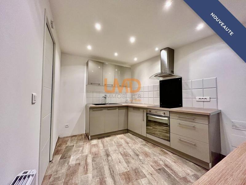 Maison de village - 100 m² - 4 pièces