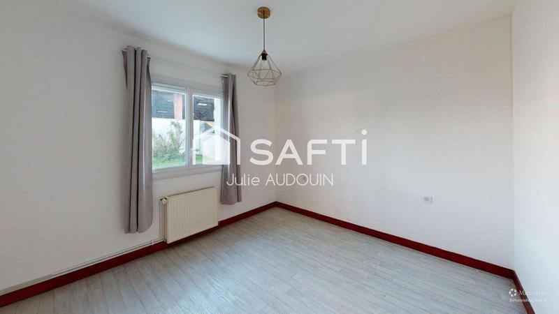 Maison - 185 m² - 9 pièces