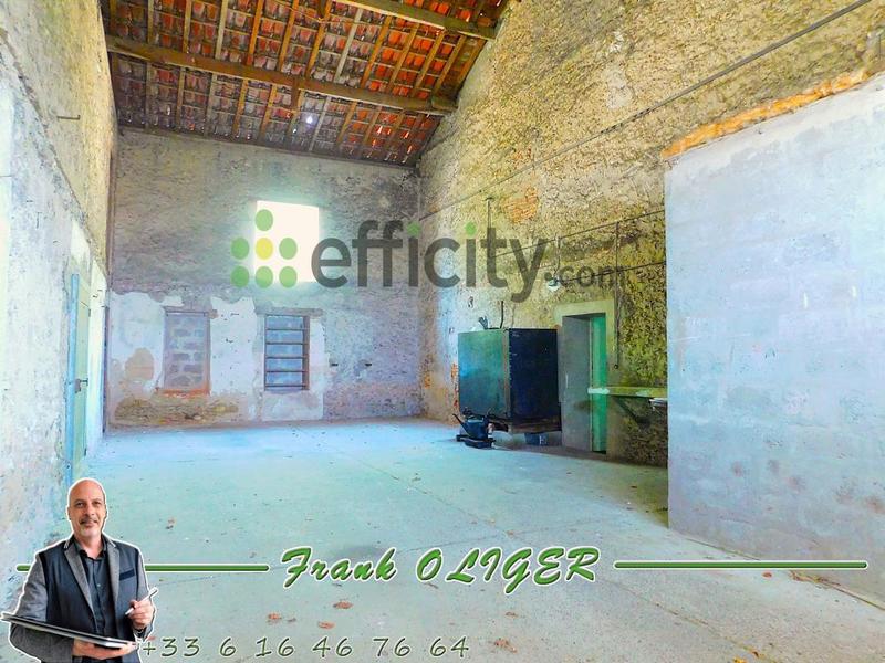 Maison - 340 m² - 10 pièces