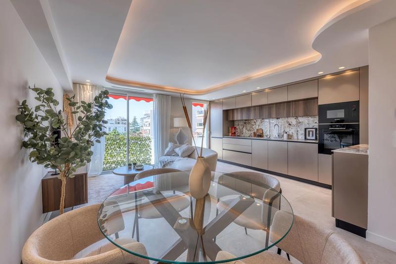 Appartement - 80 m² - 3 pièces