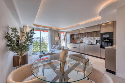 Appartement - 80 m² - 3 pièces