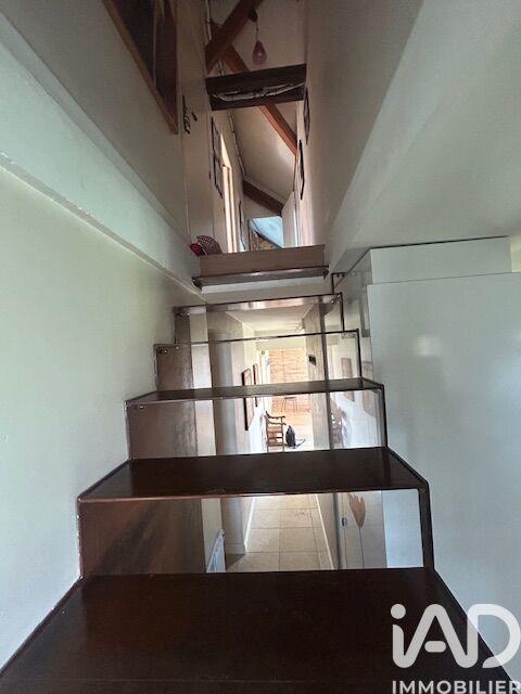 Maison - 137 m² - 5 pièces