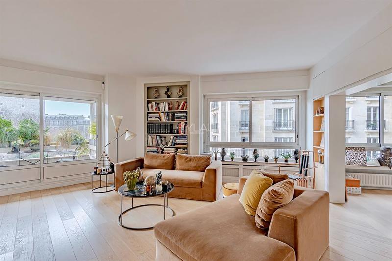 Appartement - 84 m² - 4 pièces