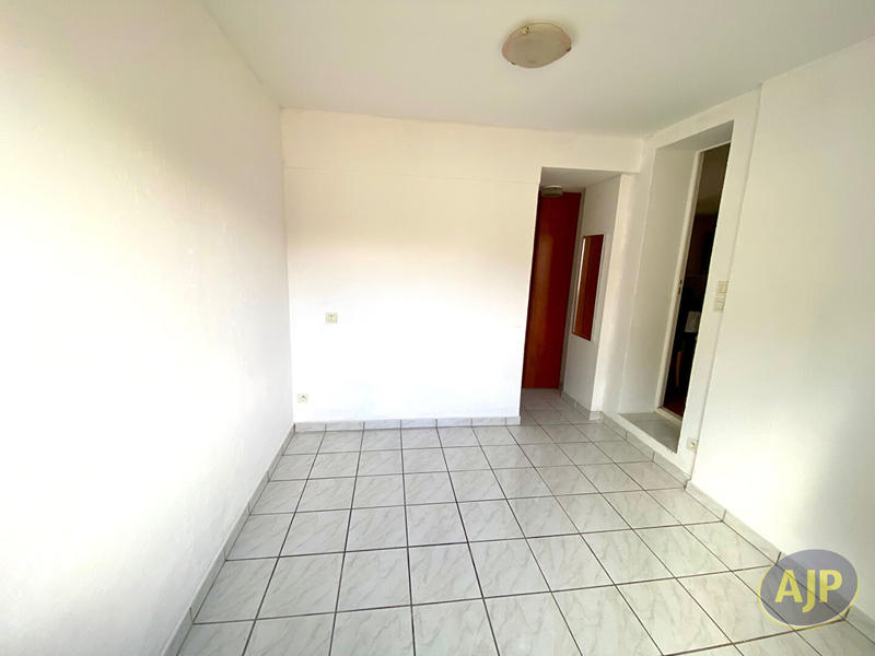 Maison - 98 m² - 3 pièces