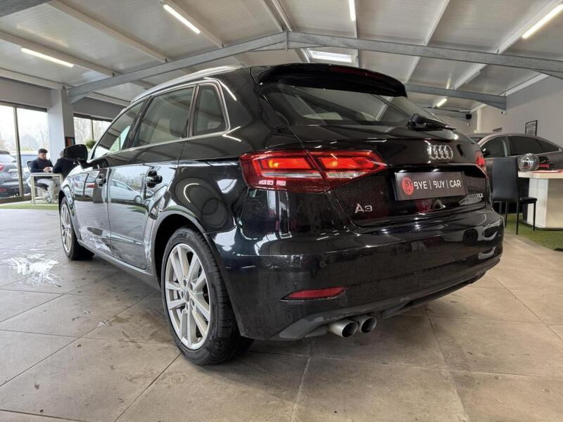 Audi A3 Sportback 2.0 35 Tdi - 150 Bv s-Tronic 7 8v Design Phase 2 / Garantie 12 Mois
