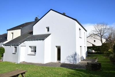 Maison - 106 m² - 6 pièces