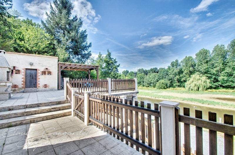 Maison - 144 m² - 8 pièces