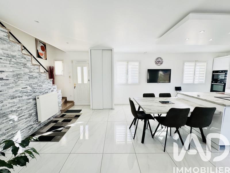 Maison - 134 m² - 5 pièces