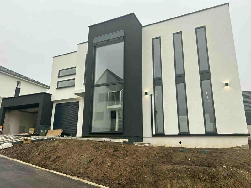 Villa - 180 m² - 6 pièces