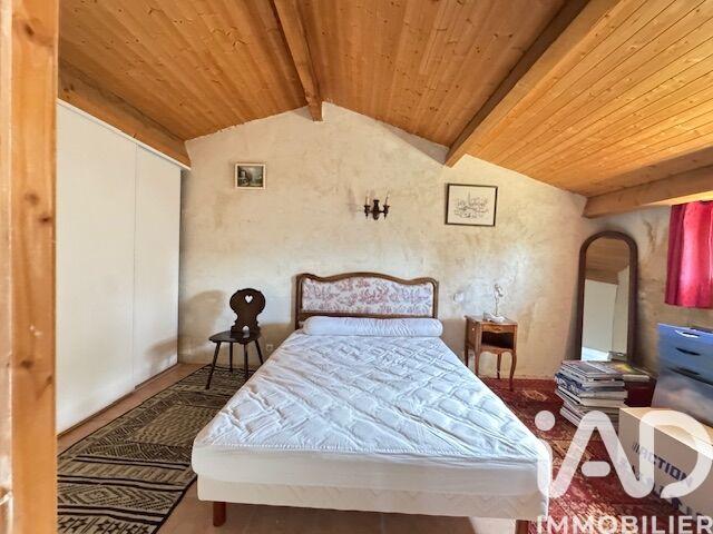 Maison - 269 m² - 13 pièces