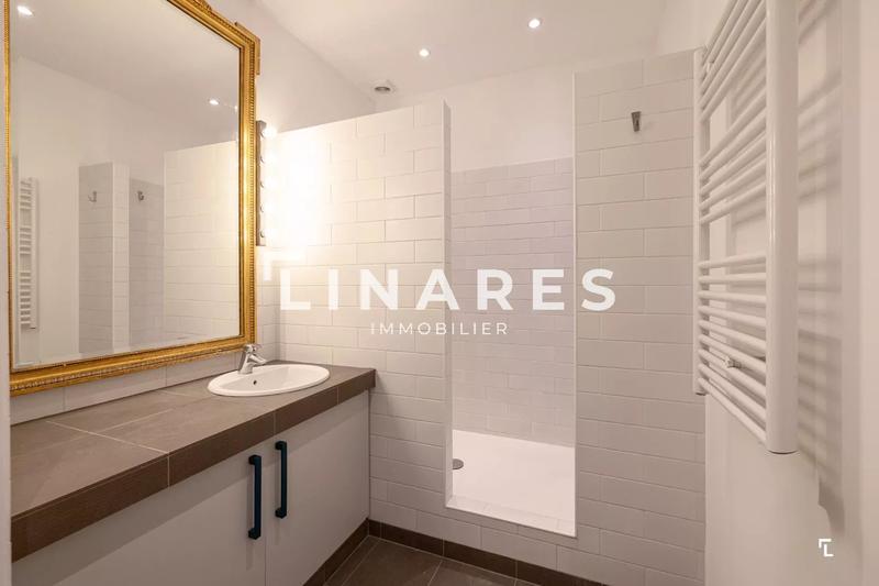 Appartement - 173 m² - 6 pièces