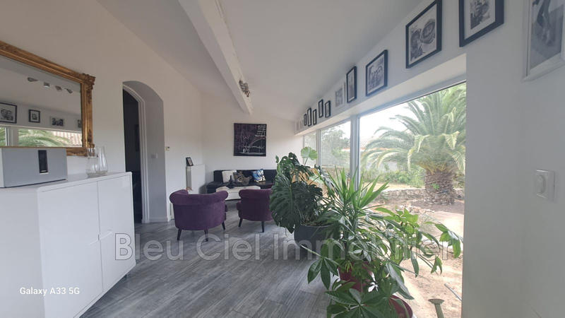 Propriété - 300 m² - 7 pièces