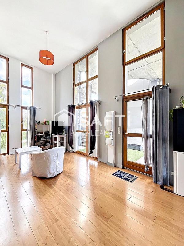 Appartement - 101 m² - 4 pièces