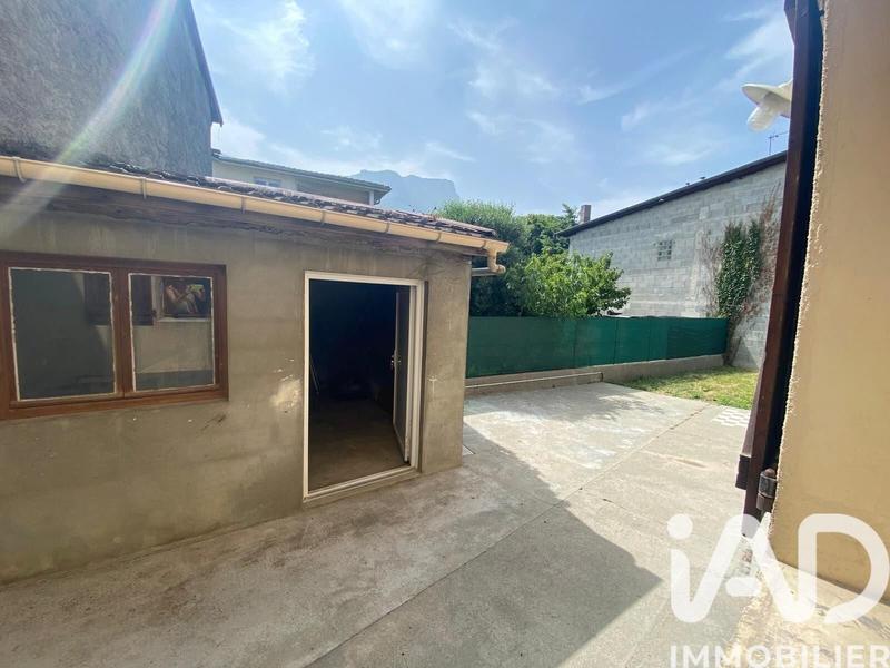 Maison - 127 m² - 6 pièces