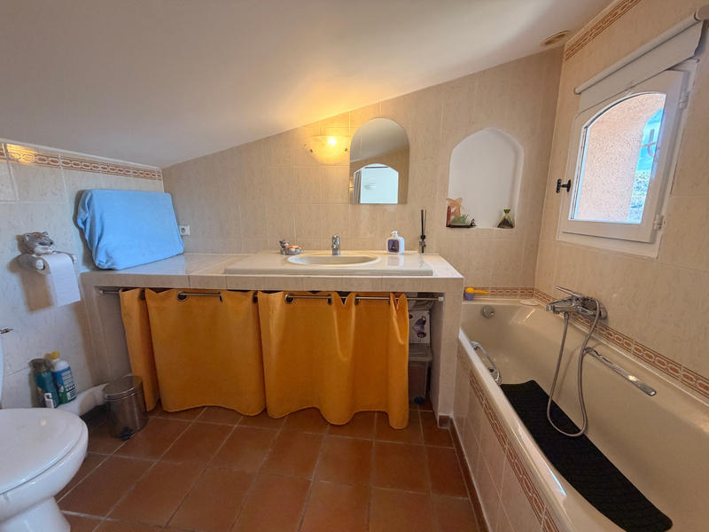 Maison - 155 m² - 6 pièces