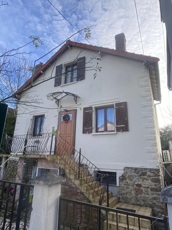 Maison - 110 m² - 6 pièces