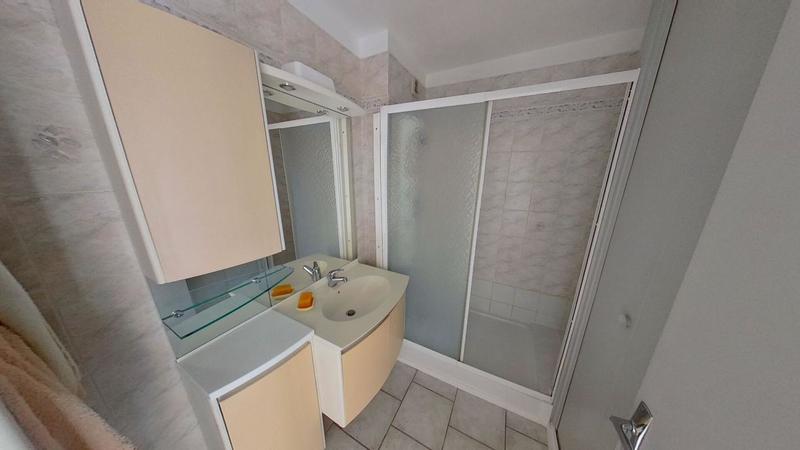 Appartement - 81 m² - 3 pièces