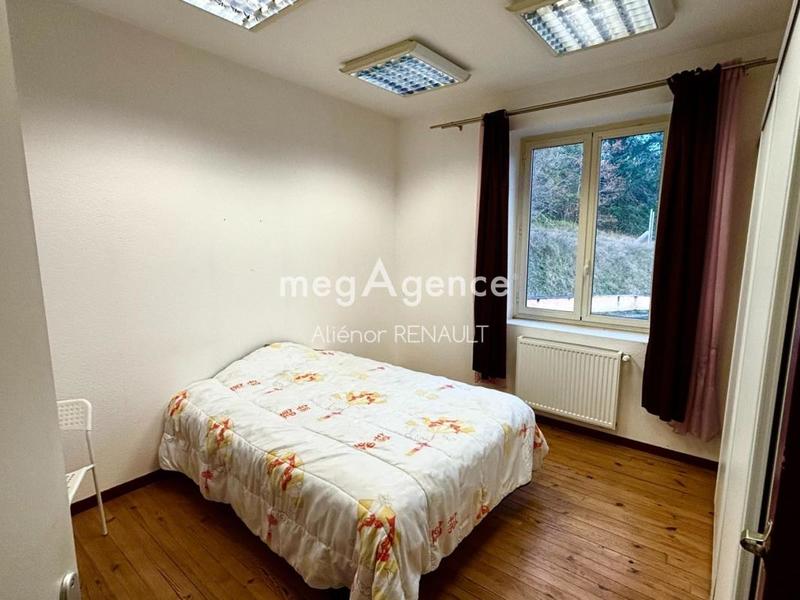 Local commercial - 1 500 m² - 14 pièces