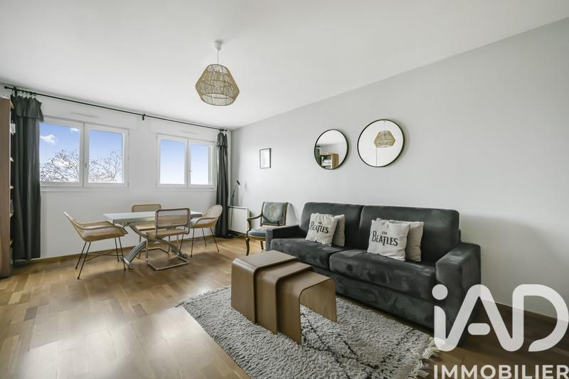 Appartement - 93 m² - 5 pièces