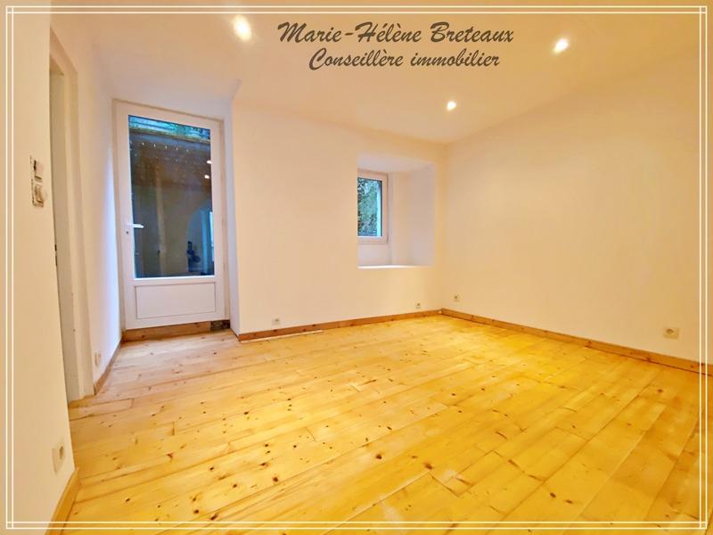 Maison de village - 180 m² - 7 pièces