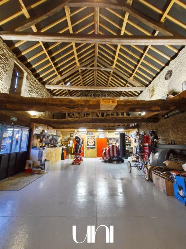 Maison - 158 m² - 6 pièces