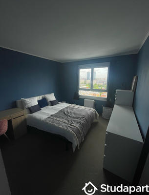 Chambre - 10 m² - 1 pièce