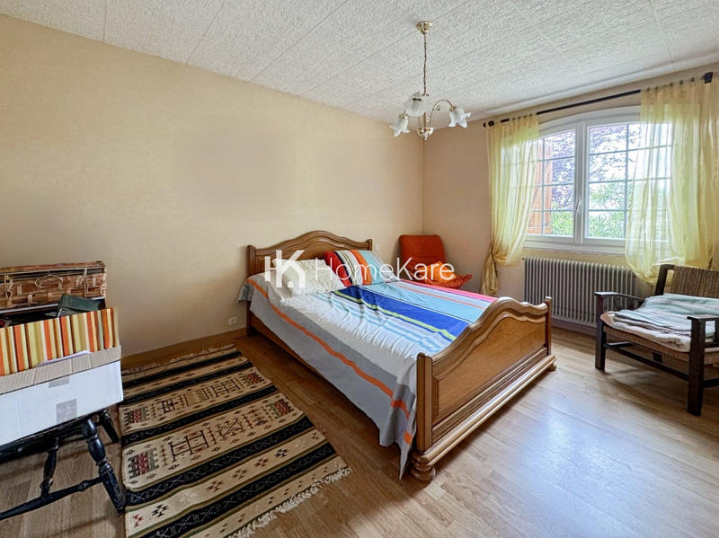 Maison - 180 m² - 6 pièces