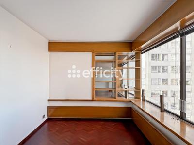 Appartement - 95 m² - 4 pièces