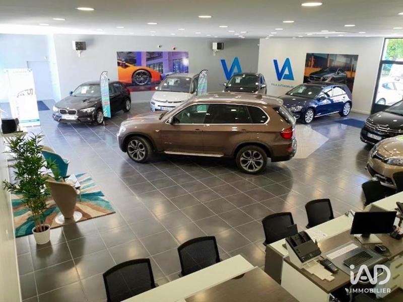 Local commercial - 335 m²