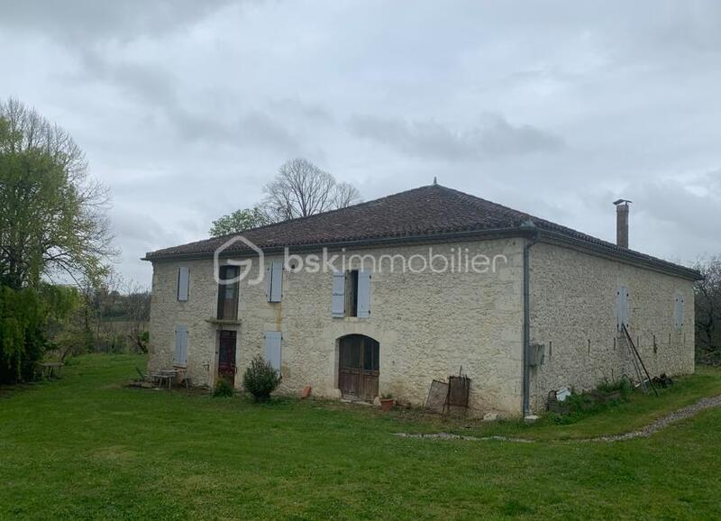 Corps de ferme - 140 m² - 7 pièces