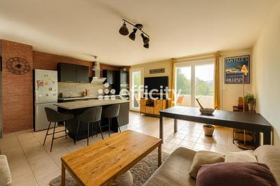 Appartement - 86 m² - 4 pièces