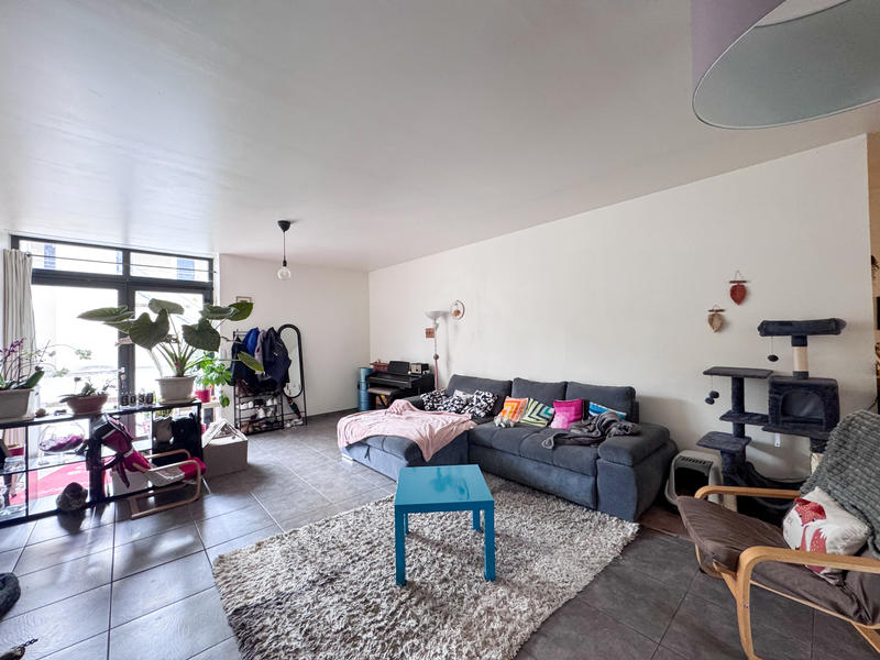 Appartement - 79 m² - 4 pièces