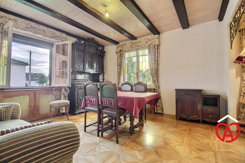 Maison - 111 m² - 6 pièces