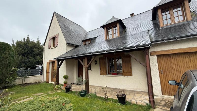 Maison - 165 m² - 7 pièces