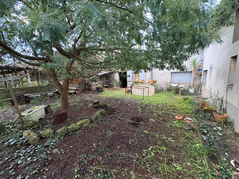 Maison - 185 m² - 7 pièces